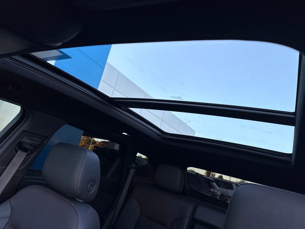 Used 2023 Chevrolet Blazer RS image 26