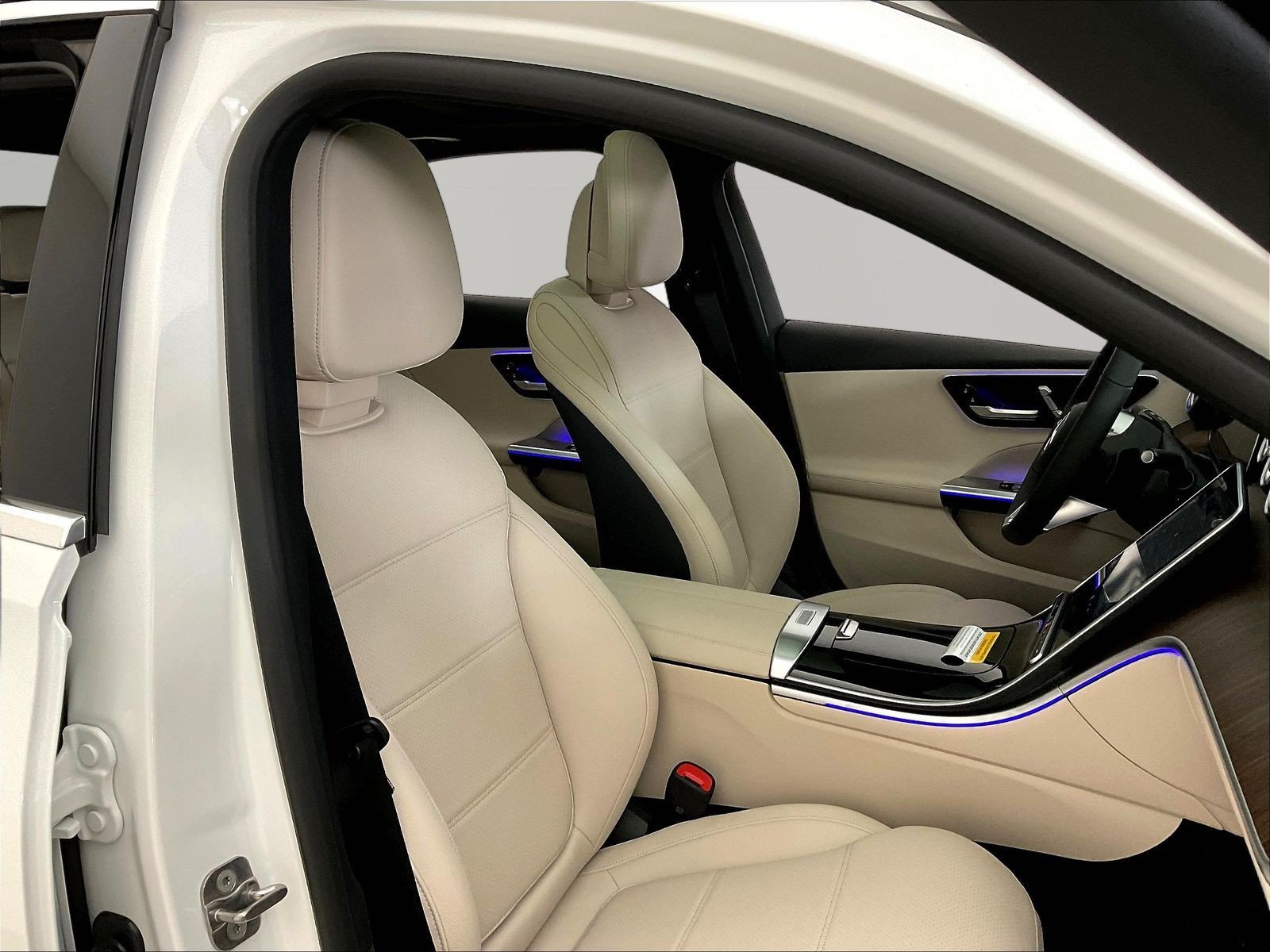 New 2026 Mercedes-Benz C 300 4MATIC Sedan image 18