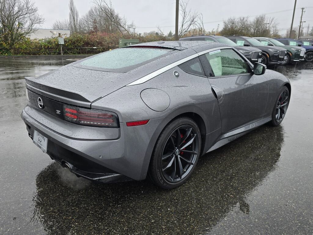 Used 2024 Nissan Z Performance w/ Floor Mat Package image 7