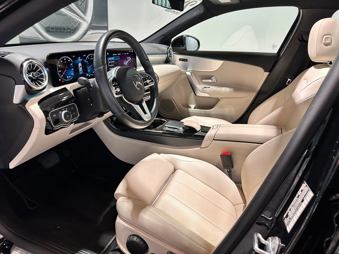 Certified 2022 Mercedes-Benz A 220 4MATIC image 10