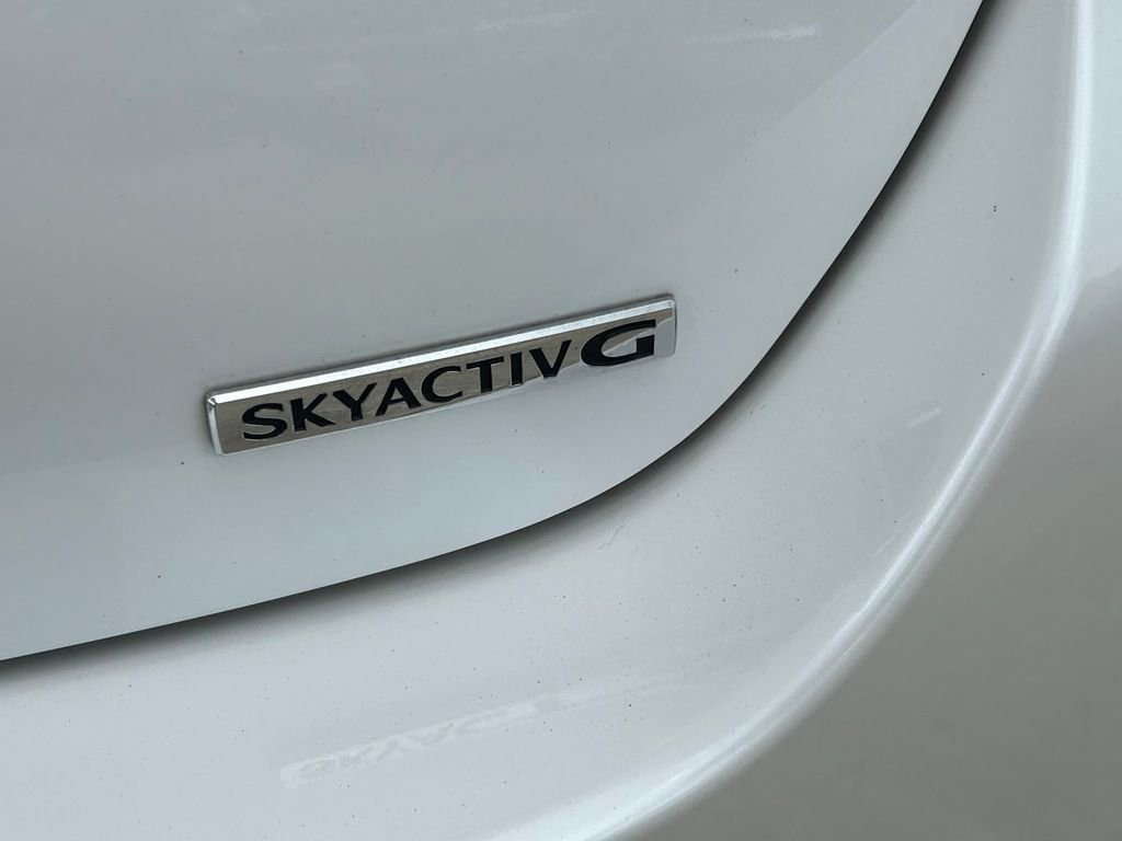 Used 2019 MAZDA MAZDA3 Sedan w/ Preferred Package FWD image 13