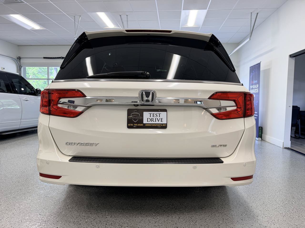 Used 2019 Honda Odyssey Elite image 7