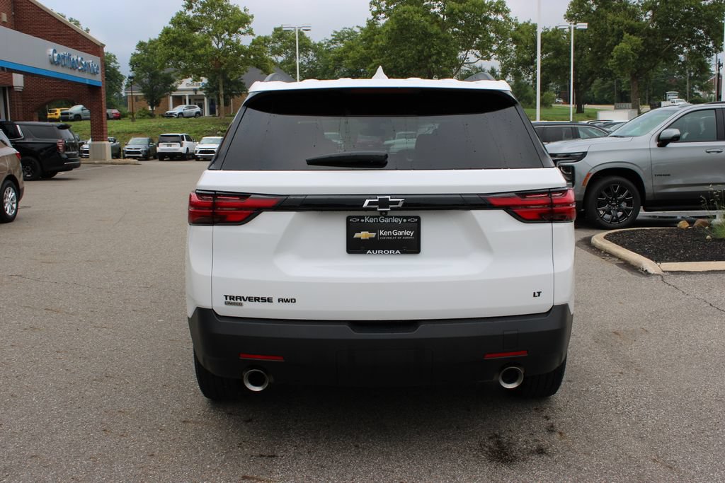 Certified 2024 Chevrolet Traverse LT w/ Midnight/Sport Edition AWD/4WD image 32