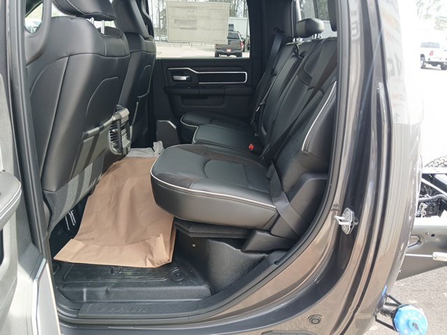 New 2026 RAM 4500 4x4 Crew Cab DRW w/ Laramie Trim Package image 13