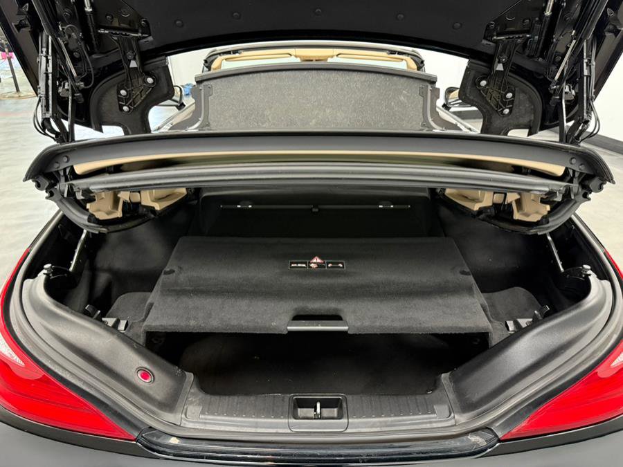 Used 2013 Mercedes-Benz SL 550 image 76