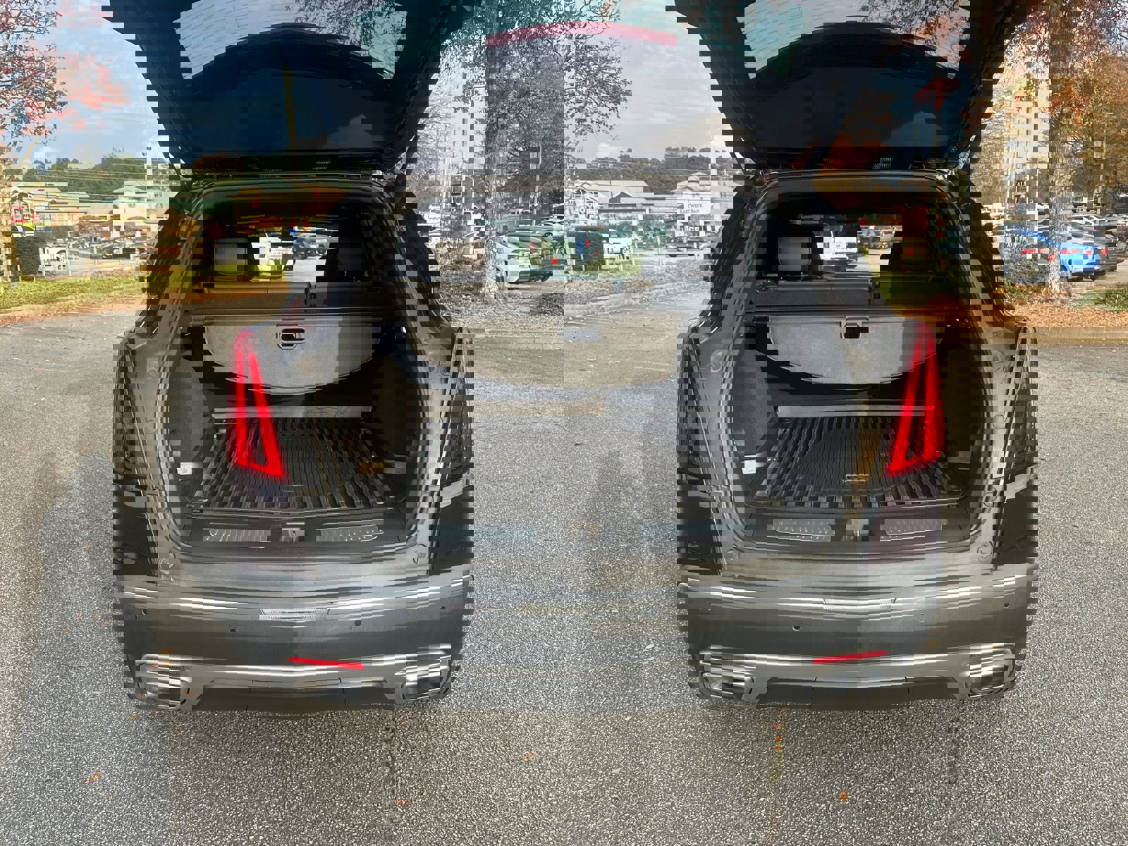 Used 2020 Cadillac XT5 Premium Luxury w/ LPO, Floor Liner Package image 18