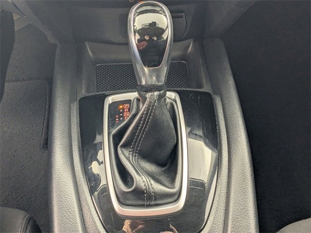 Used 2019 Nissan Rogue SV image 23