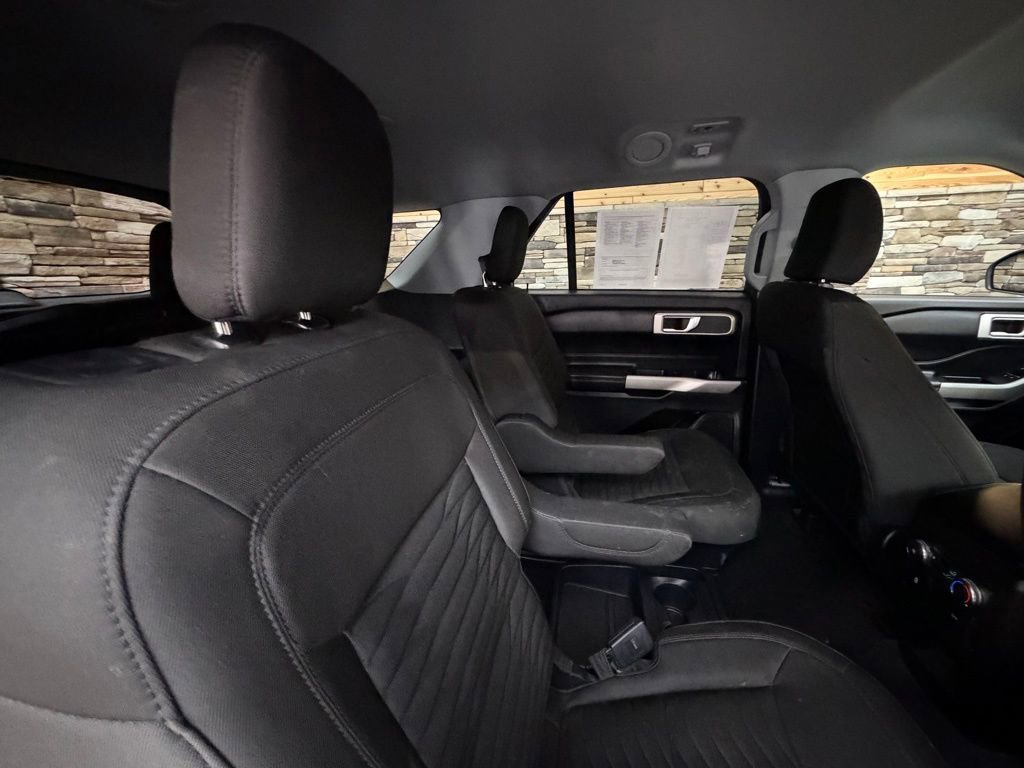 Used 2021 Ford Explorer XLT image 33