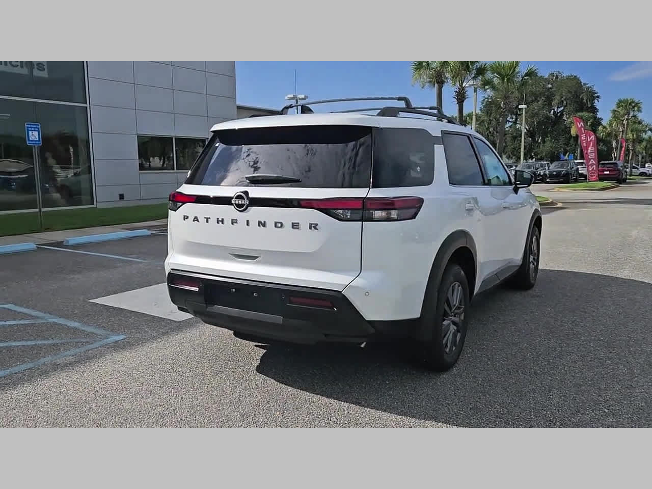 New 2026 Nissan Pathfinder SV w/ Cargo Package FWD image 32