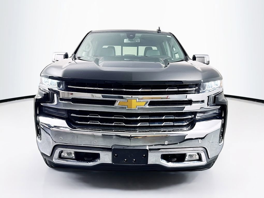 Used 2021 Chevrolet Silverado 1500 LTZ w/ LTZ Premium Package AWD/4WD image 2