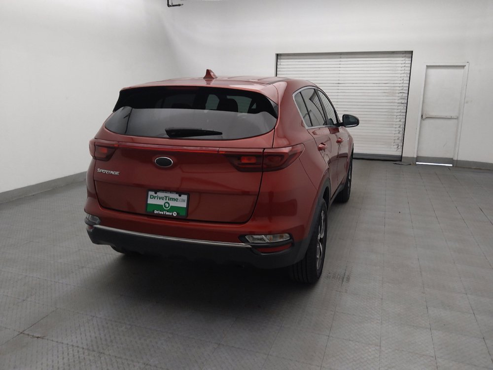 Used 2020 Kia Sportage LX AWD/4WD image 7