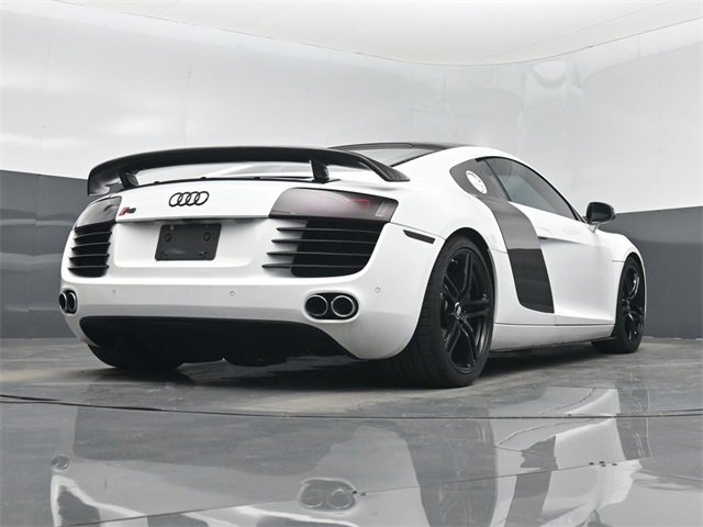 Used 2009 Audi R8 V8 w/ Enhanced Leather Pkg image 57