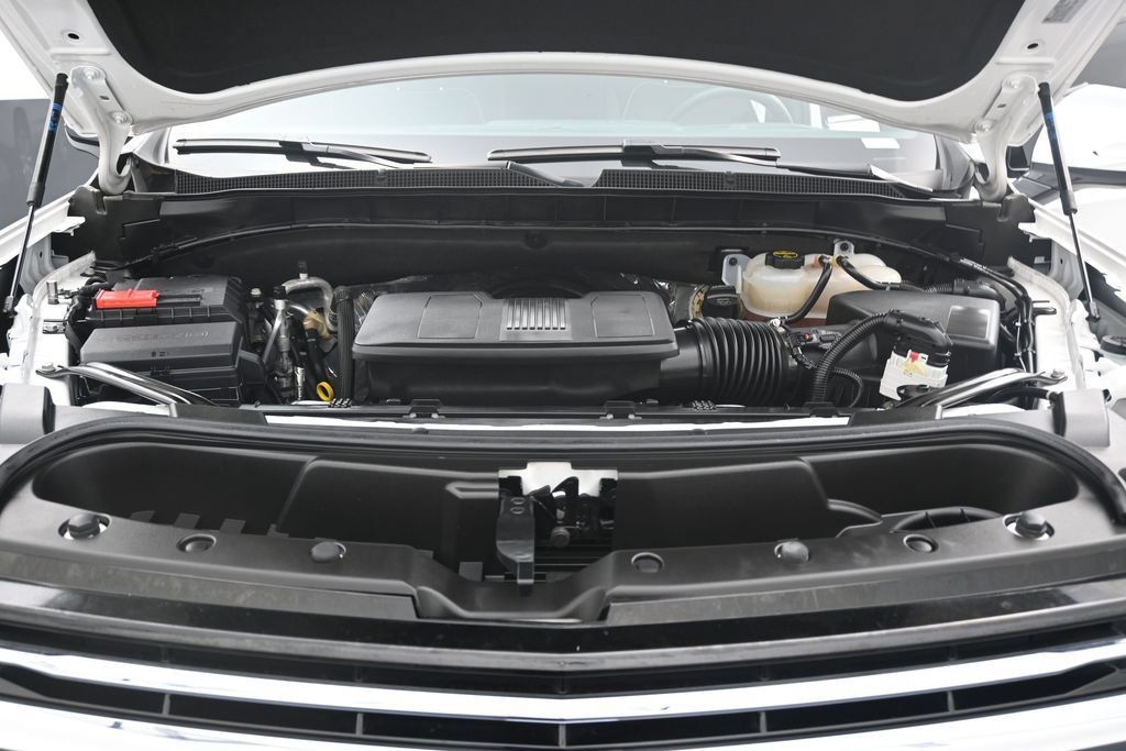 Used 2025 Chevrolet Tahoe Premier RWD image 12