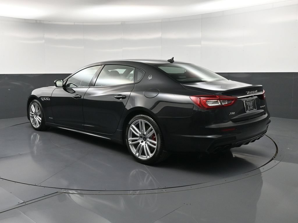 Used 2020 Maserati Quattroporte S GranSport Q4 AWD/4WD image 3