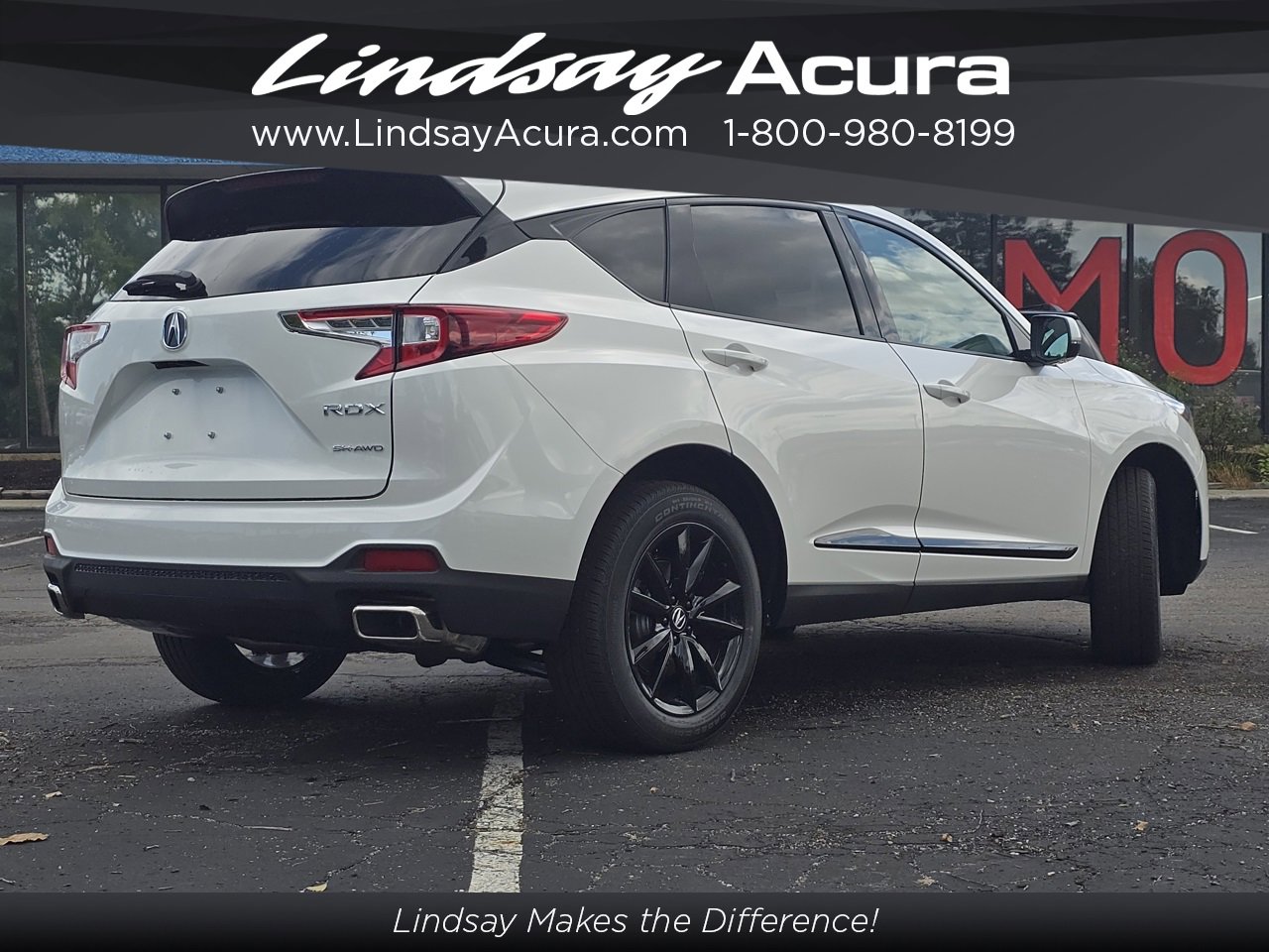 New 2025 Acura RDX SH-AWD image 4