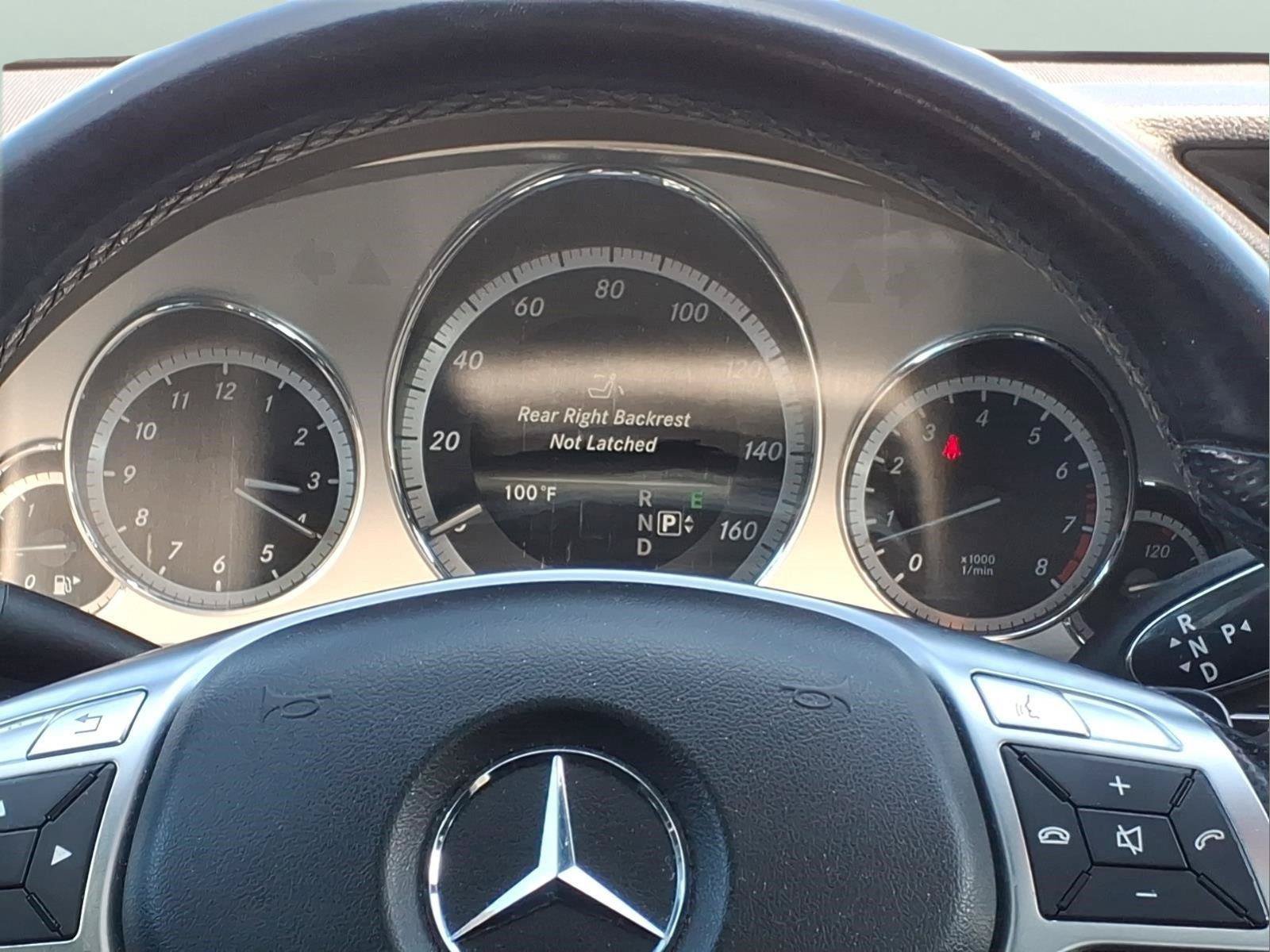 Used 2013 Mercedes-Benz E 350 4MATIC Sedan image 9