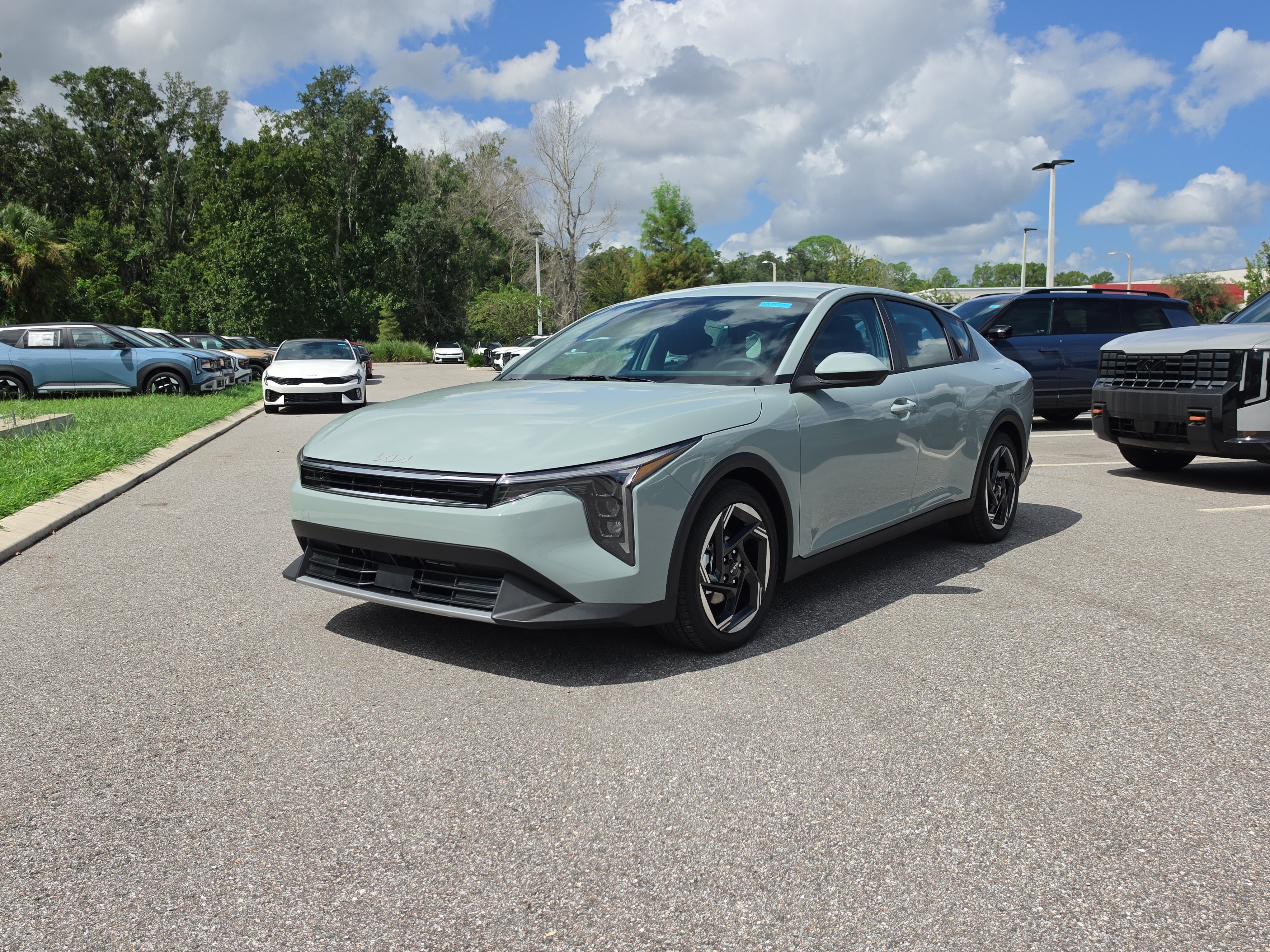 New 2026 Kia K4 EX FWD image 4
