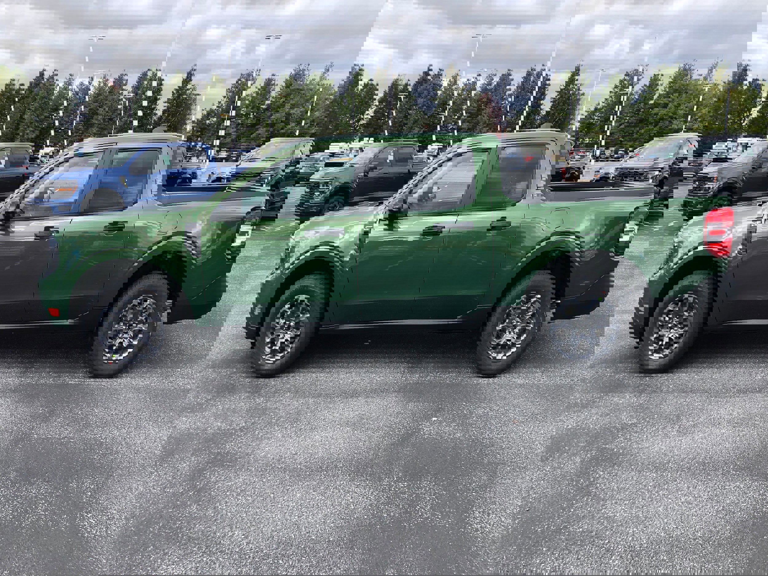 New 2025 Ford Maverick XLT w/ XLT Luxury Package image 2