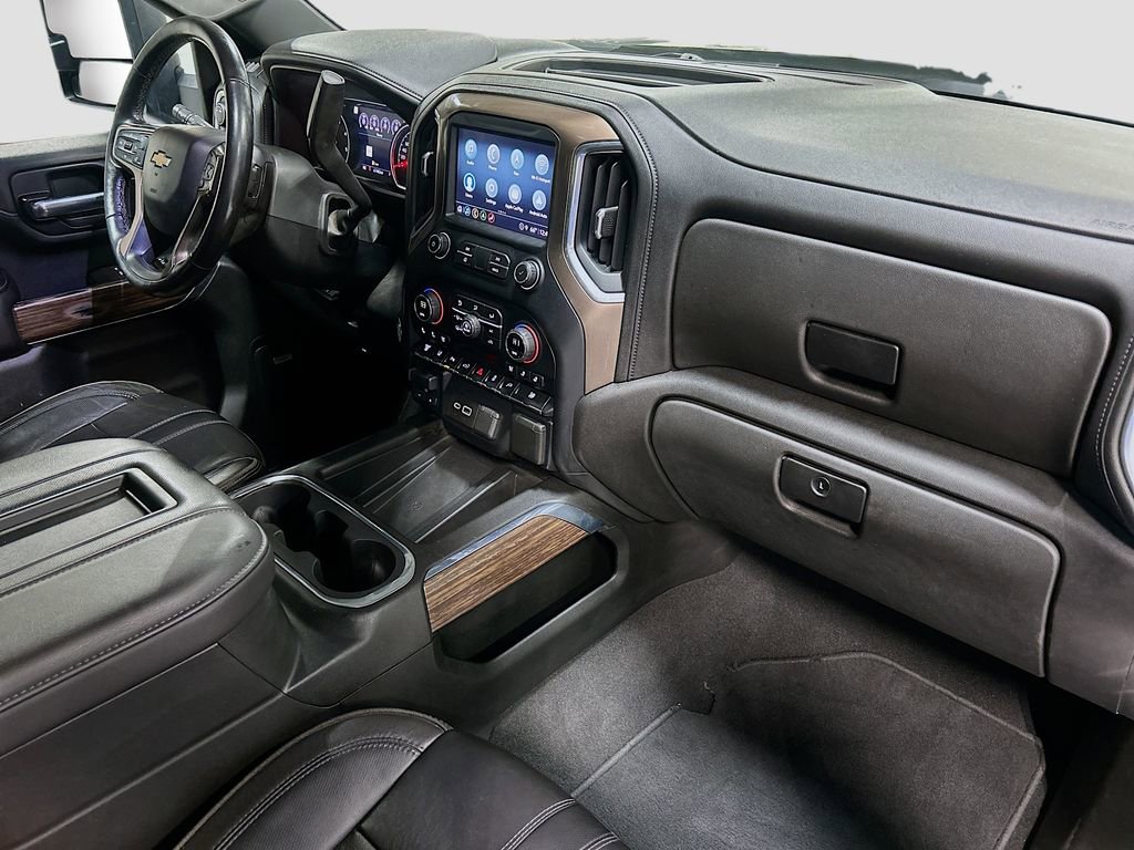 Used 2021 Chevrolet Silverado 2500 High Country image 31