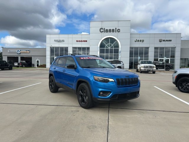 Used 2023 Jeep Cherokee Altitude Lux w/ Mopar Interior Package