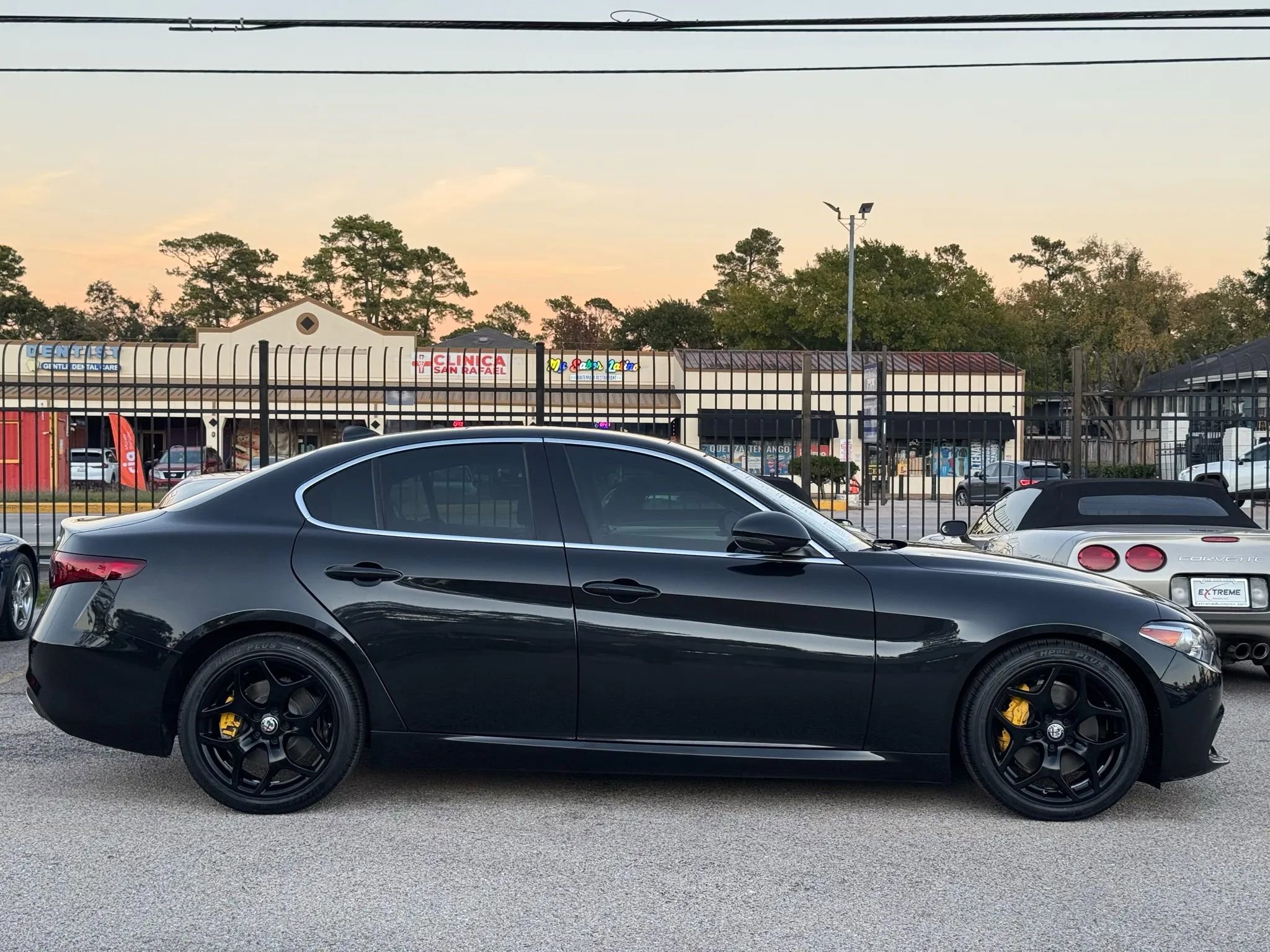 Used 2018 Alfa Romeo Giulia Ti image 11