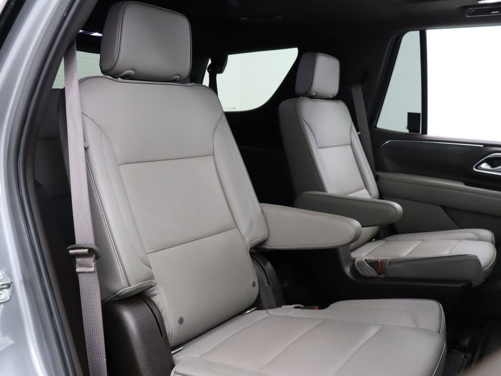 Used 2021 GMC Yukon SLT w/ SLT Premium Package AWD/4WD image 37