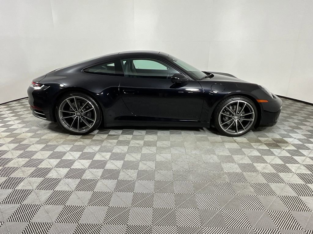 Used 2021 Porsche 911 Carrera RWD image 5