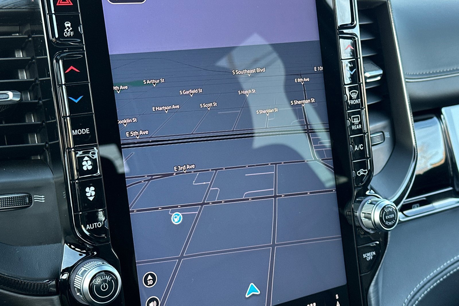 Used 2025 RAM 2500 Rebel w/ Rebel Level 2 Equipment Group image 43