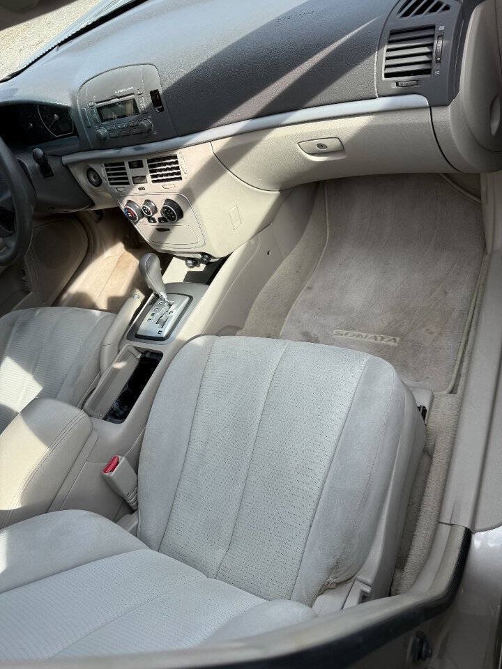 Used 2008 Hyundai Sonata GLS FWD image 12