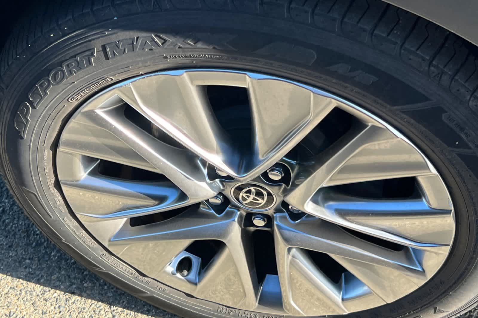Certified 2021 Toyota Mirai w/ Advanced Technology Package RWD image 18