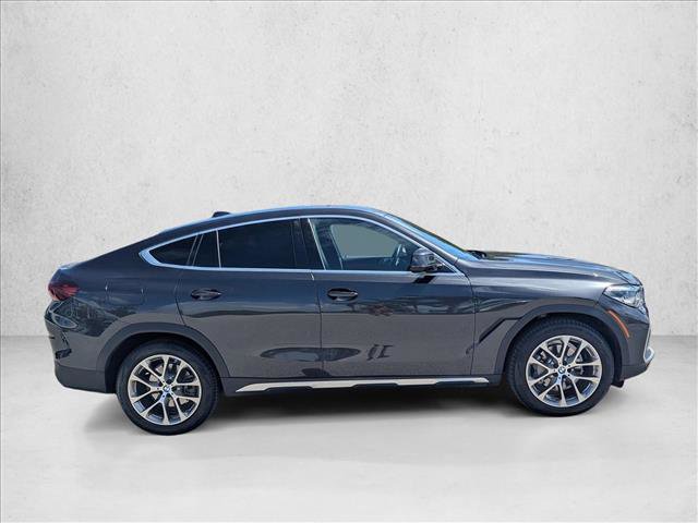 Certified 2023 BMW X6 xDrive40i w/ Luxury Seating Package video 4