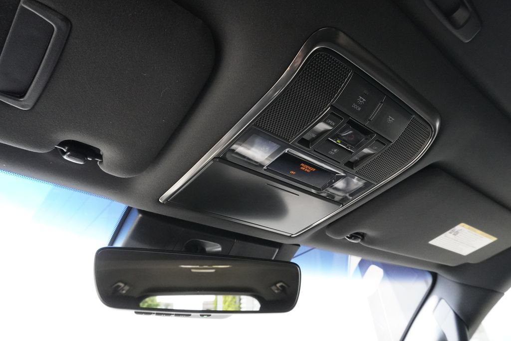 Used 2023 Lexus LX 600 4WD w/ Appearance Package image 16
