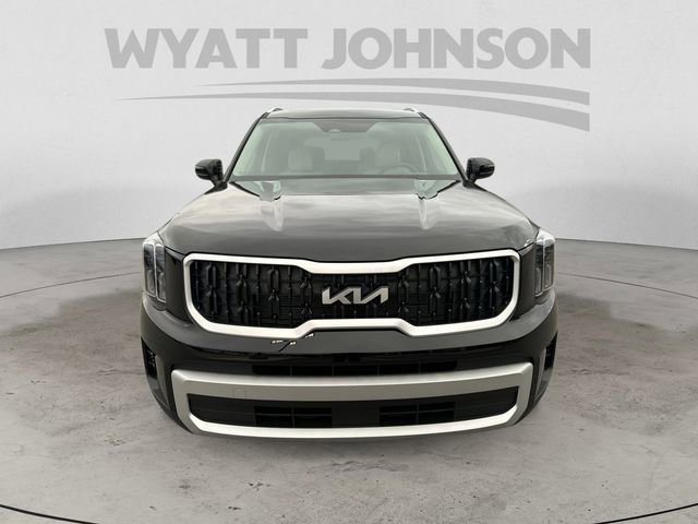 Used 2024 Kia Telluride EX w/ EX Captain's Chair Package FWD image 8
