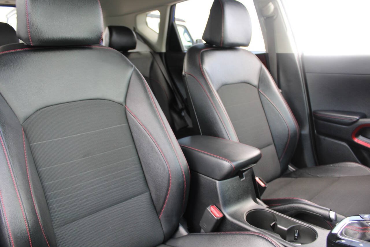 Used 2022 Kia Soul Turbo FWD image 14