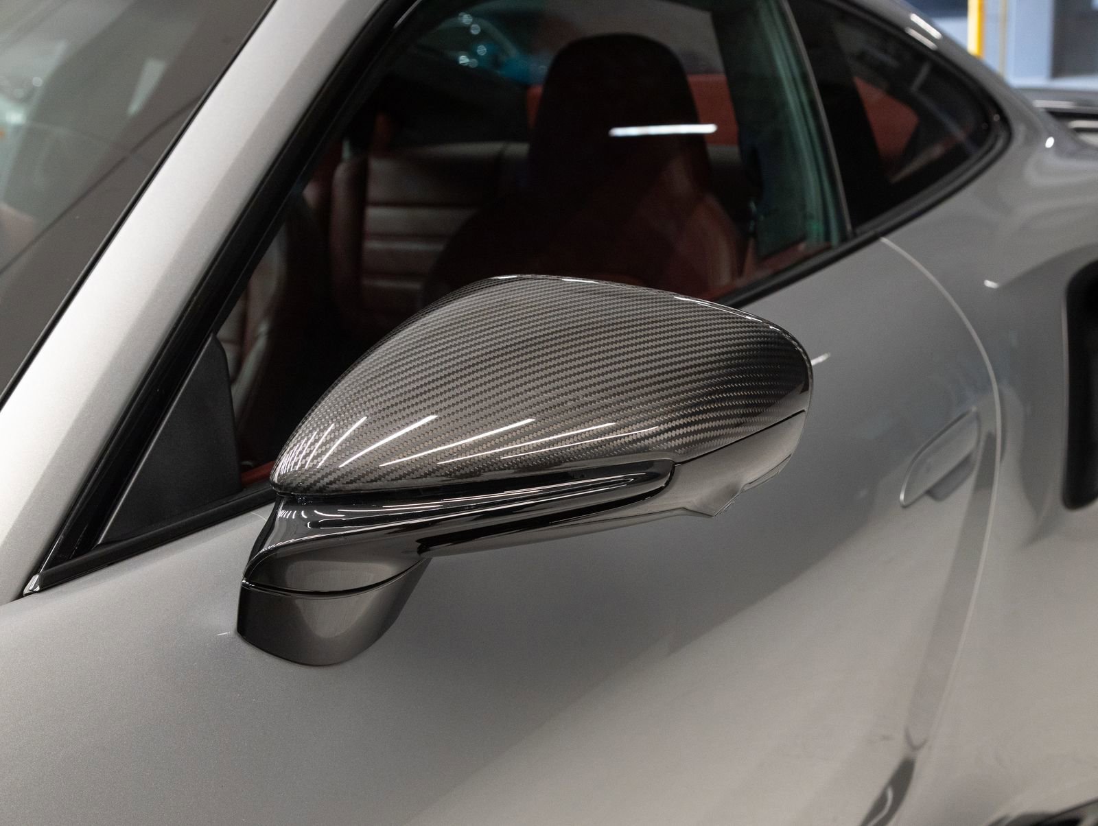Certified 2021 Porsche 911 Turbo S AWD/4WD image 33