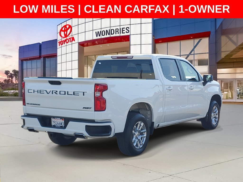 Used 2023 Chevrolet Silverado 1500 RST w/ Z71 Off-Road Package AWD/4WD image 6