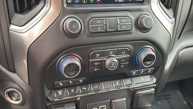 Used 2021 Chevrolet Silverado 2500 LTZ w/ LTZ Premium Package image 29