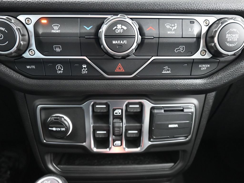 New 2026 Jeep Wrangler Sport image 25