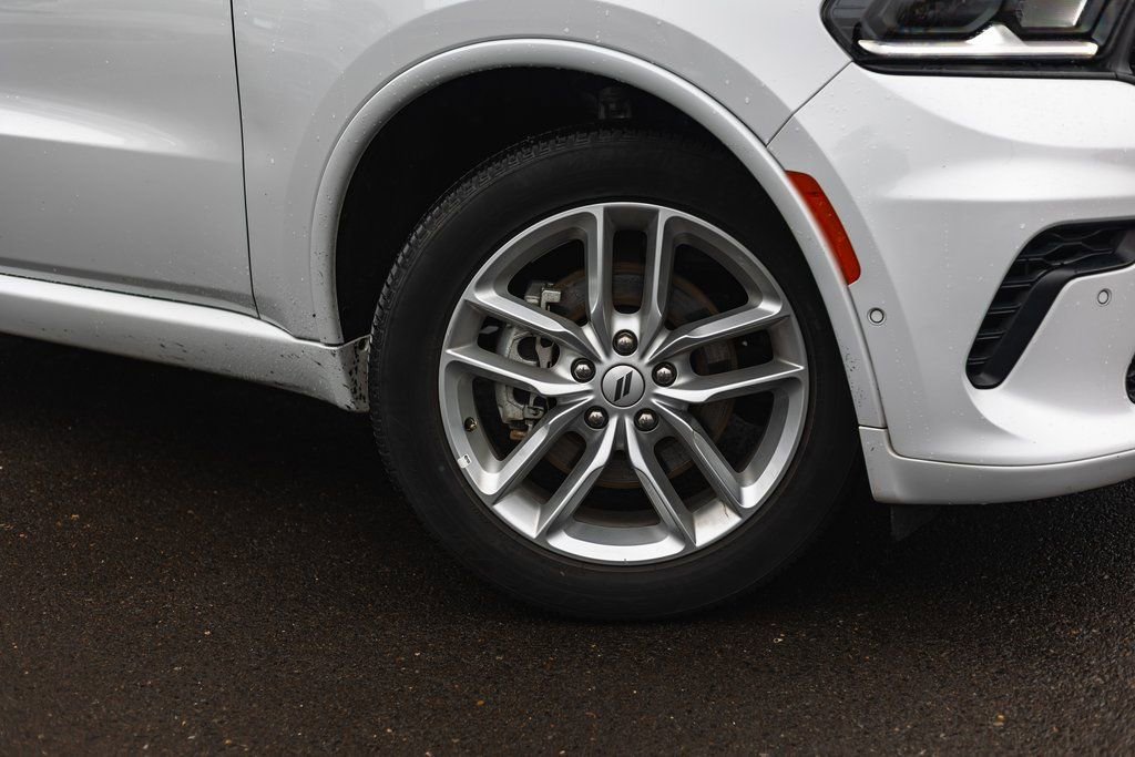 Used 2025 Dodge Durango GT image 4