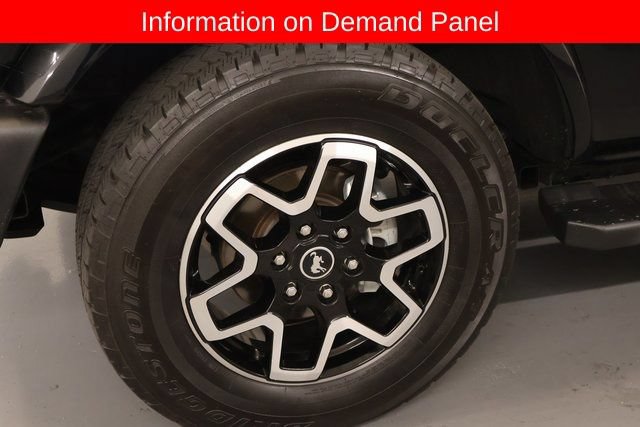 Used 2023 Ford Bronco Outer Banks AWD/4WD image 9