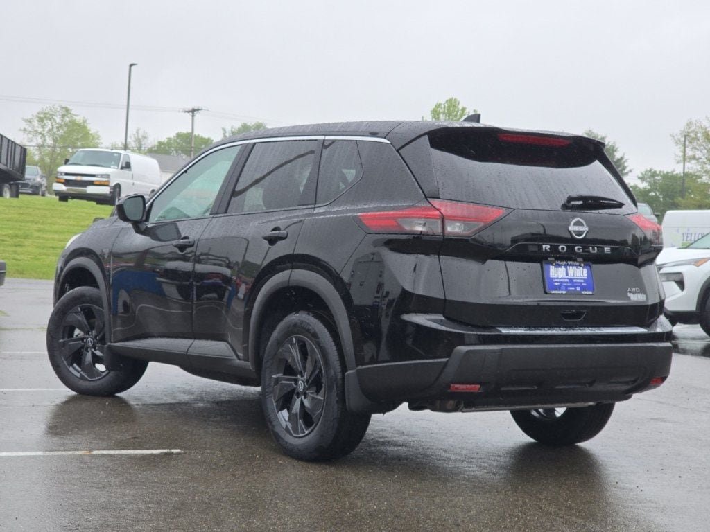 New 2026 Nissan Rogue SV w/ Cold Weather Package AWD/4WD image 12