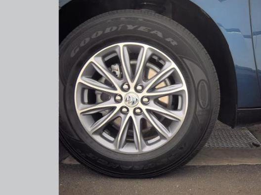 Used 2023 Buick Enclave Essence AWD/4WD image 9
