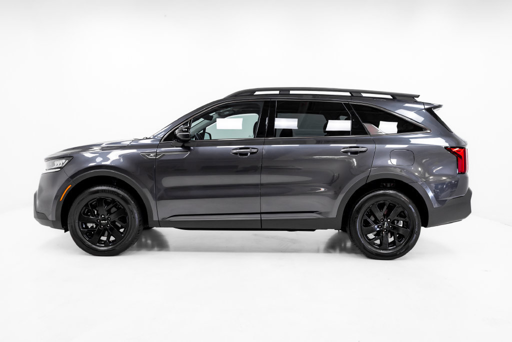 Used 2023 Kia Sorento S AWD/4WD image 30