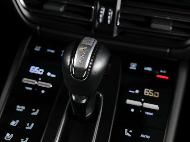 Certified 2023 Porsche Macan GTS AWD/4WD image 18
