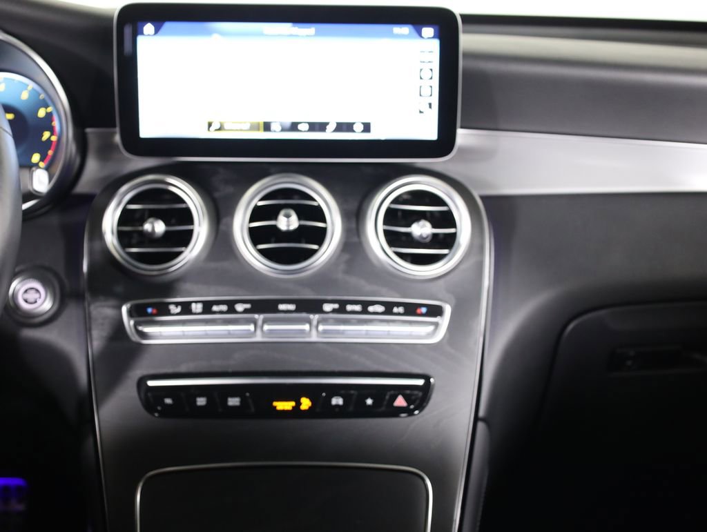Used 2020 Mercedes-Benz GLC 300 4MATIC image 54