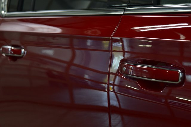 Used 2023 Chevrolet Suburban High Country image 18