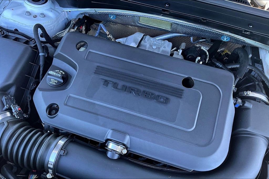 Used 2023 Buick Envision Essence w/ Technology Package I image 31