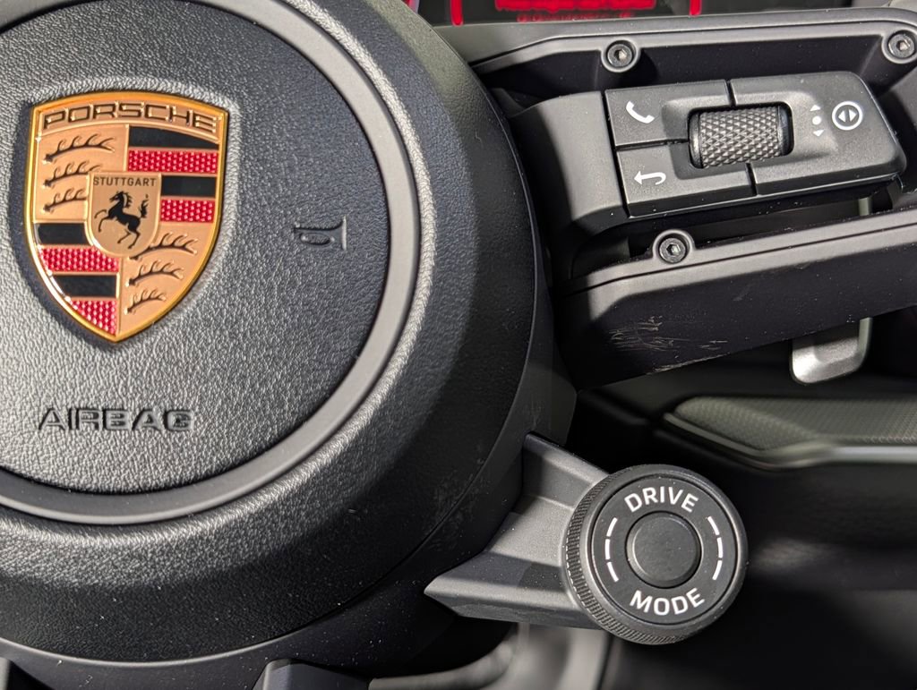 New 2026 Porsche Cayenne Coupe image 40