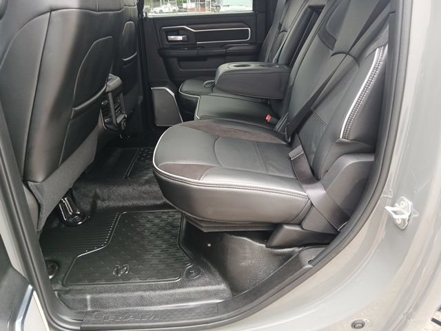 New 2026 RAM 5500 4x4 Crew Cab w/ Laramie Trim Package image 15