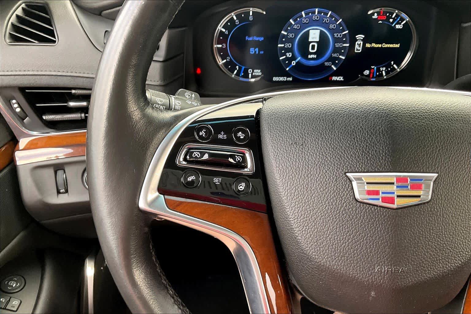 Used 2017 Cadillac Escalade Premium Luxury RWD image 22